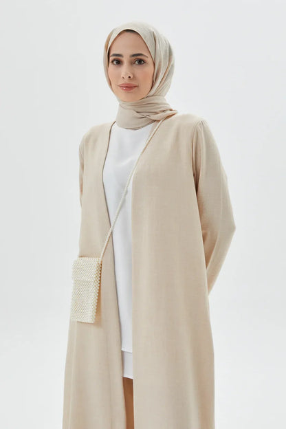 Beige Abaya 3-Piece Set  A Modest Outfit for Any Occasion